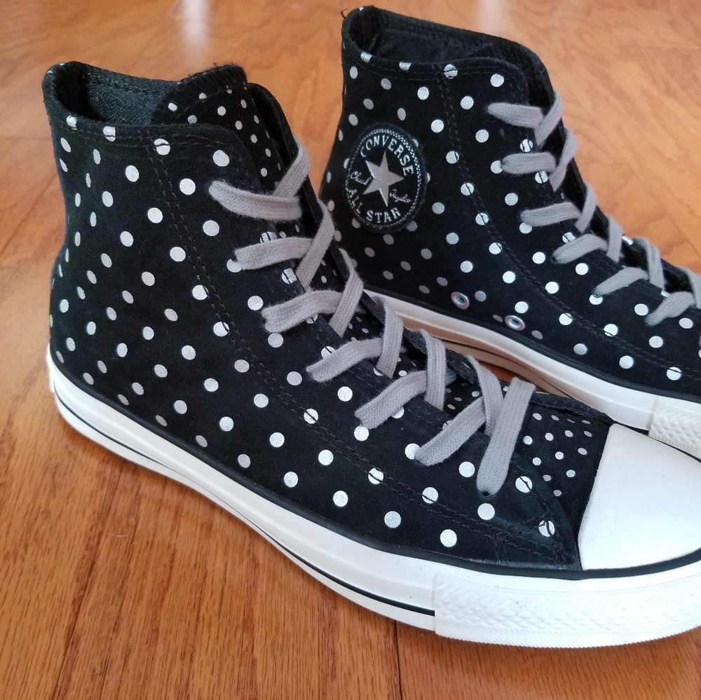 Converse All Star Chuck Taylor High Tops Polka Dot